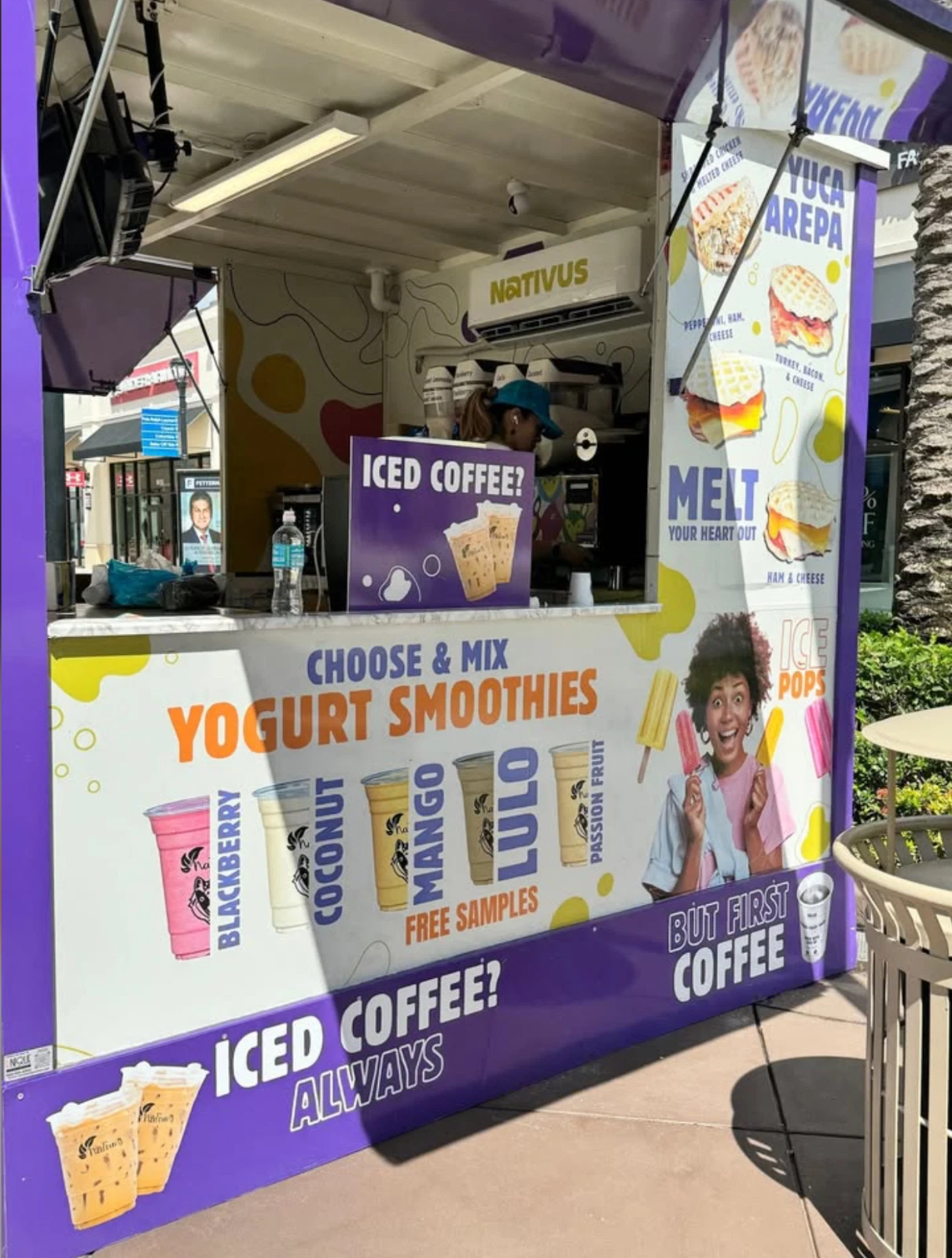 Mobile Kiosk – Food Truck 9.8FT X 9.8FT