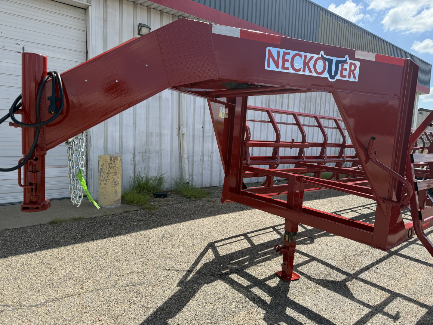 2026 Neckover 38H Hay Trailer