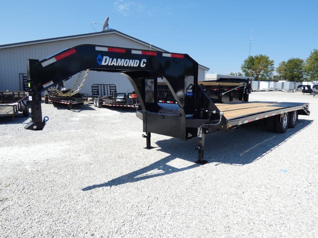 2026-diamond-c-fmax212-102-x-25-259k-equipment-trailer-with-max-ramps-.jpg