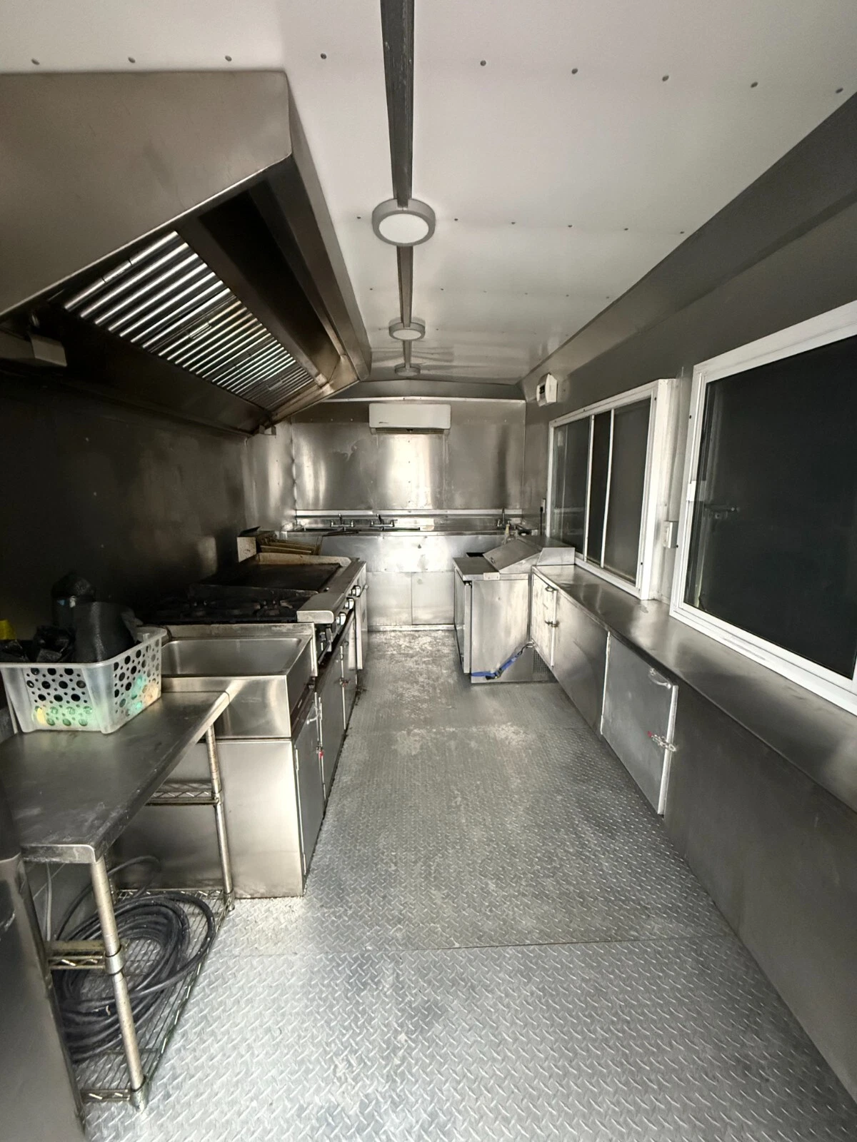Turnkey-Ready 8×16 Food Concession Trailer 2022 – Food Truck Equipment Available