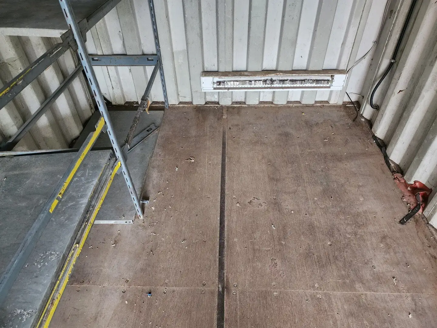 20 ft Container w/ Shelf, Electrical & Lighting